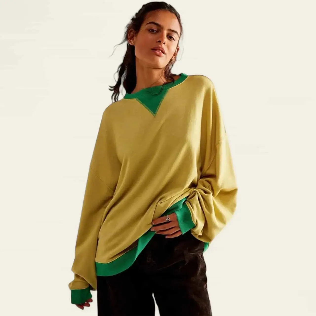 Contrast Trim Round Neck Long Sleeve Sweatshirt