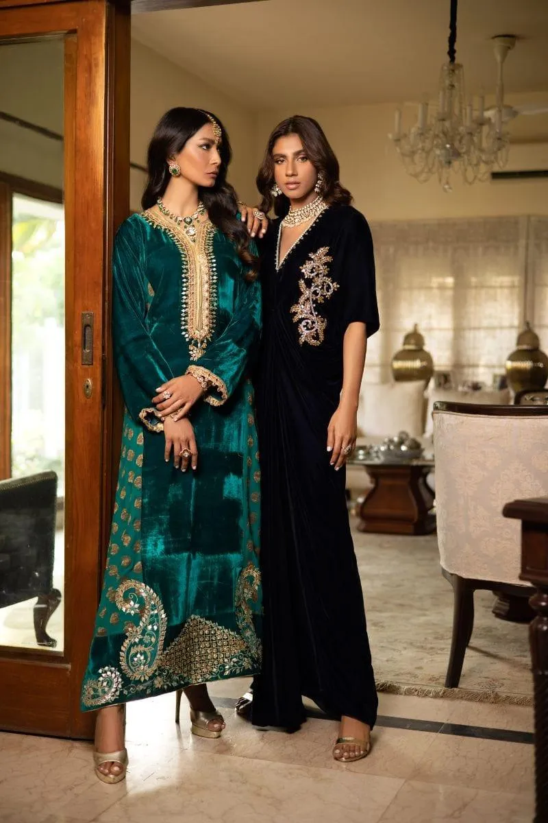 Shehrnaz - SHK-1234 - Laila - Emerald green - Velvet - 3 Piece