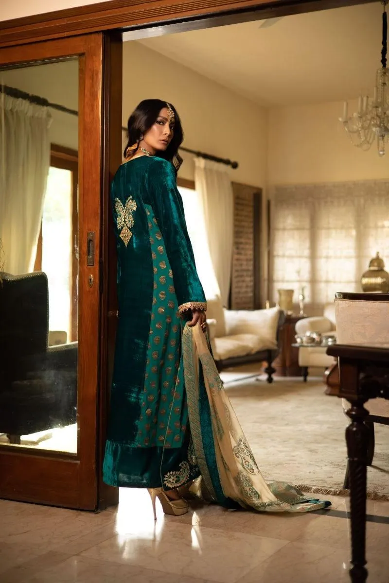 Shehrnaz - SHK-1234 - Laila - Emerald green - Velvet - 3 Piece